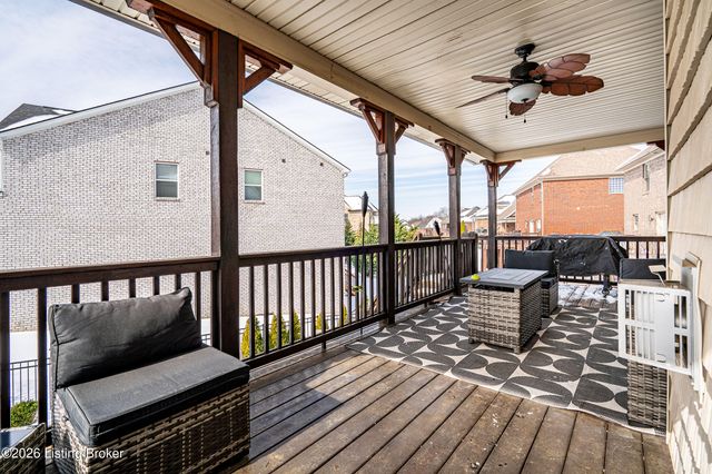 11124 Blade Crest Way, Louisville, KY 40291