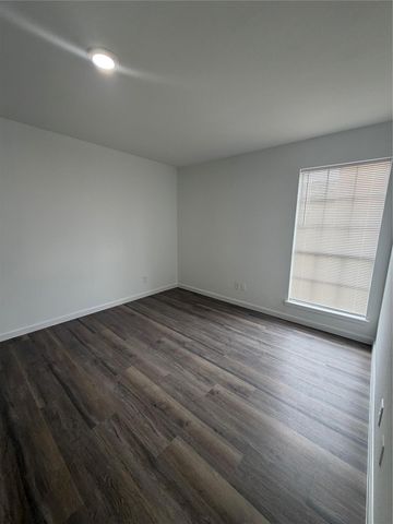 10501 South Drive 293, Houston, TX 77099