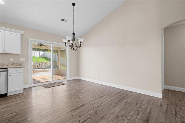 176 Coleman Road, Wellford, SC 29385