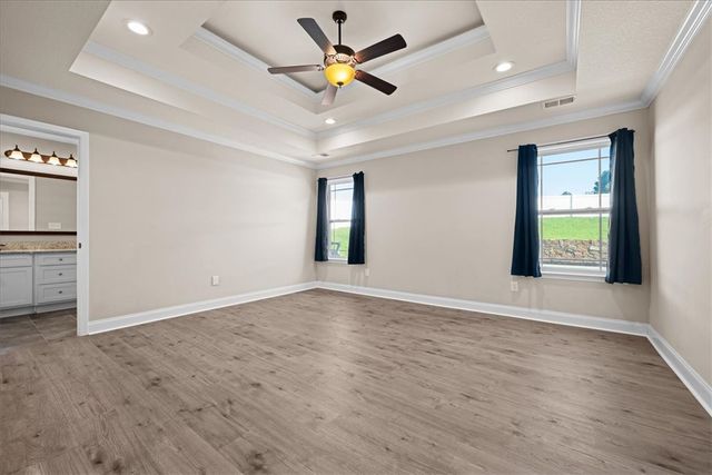 176 Coleman Road, Wellford, SC 29385