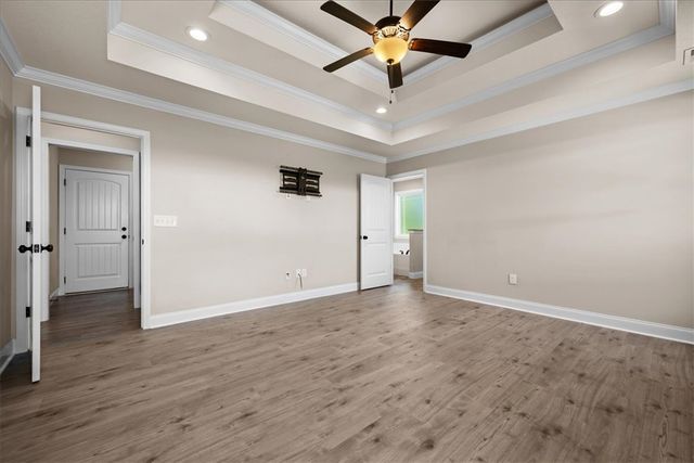 176 Coleman Road, Wellford, SC 29385