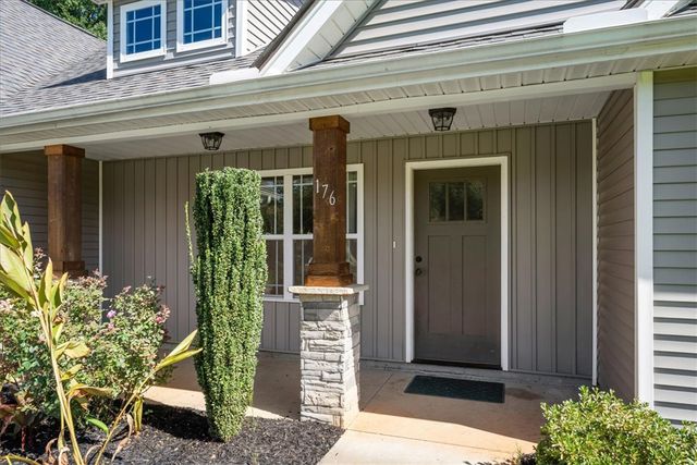 176 Coleman Road, Wellford, SC 29385