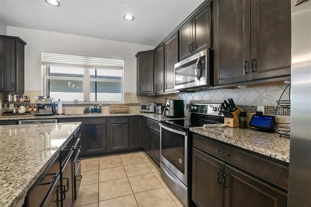 14131 LAKEVIEW PARK ROAD, Winter Garden, FL 34787