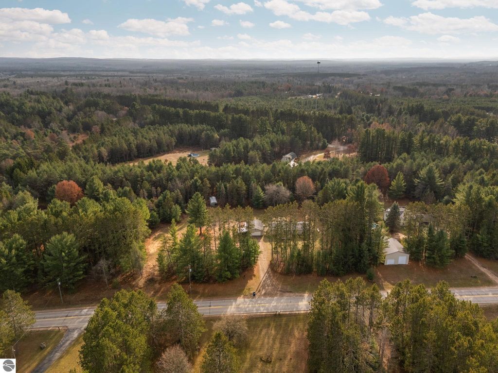 Image 32 of property listing at 5765 Lund Road, Sw, Fife Lake, MI 49633