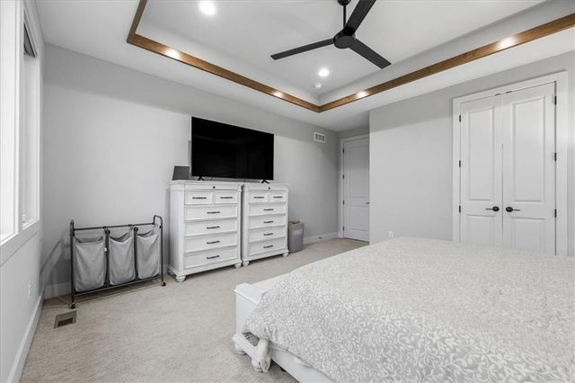4380 Aspen Drive, Basehor, KS 66007