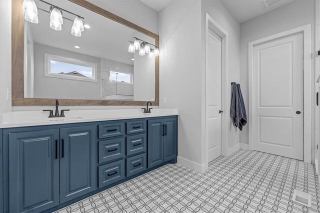 4380 Aspen Drive, Basehor, KS 66007