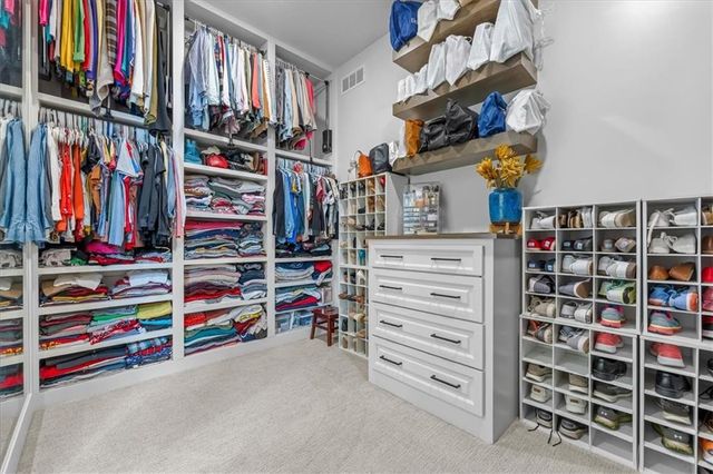 4380 Aspen Drive, Basehor, KS 66007