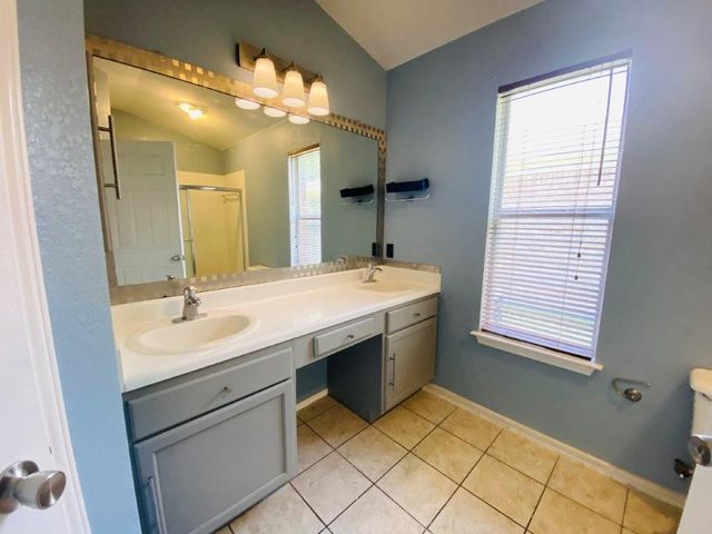 2501 Willow WAY, Round Rock, TX 78664