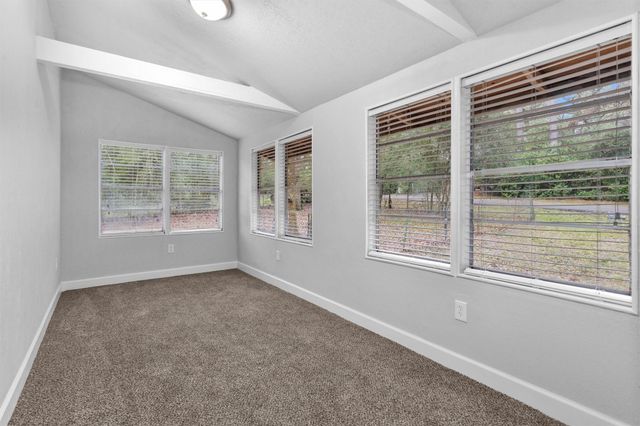 6416 Oak Knoll Road, Montgomery, TX 77316