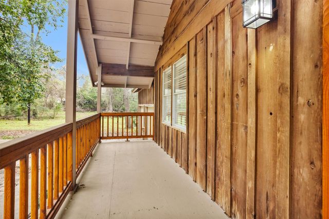 6416 Oak Knoll Road, Montgomery, TX 77316