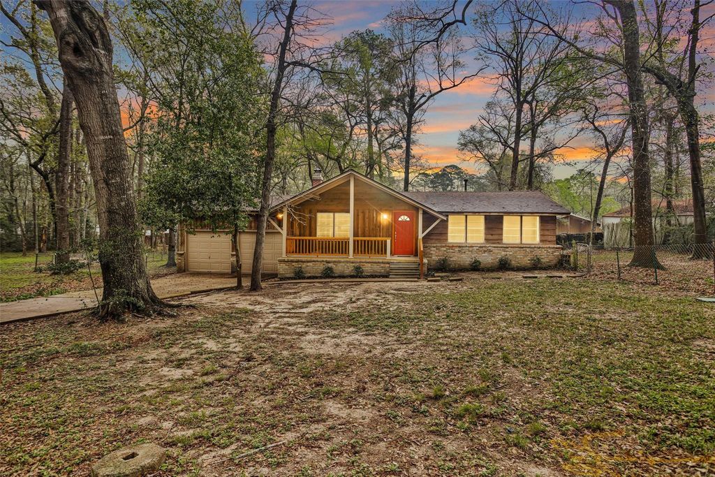 6416 Oak Knoll Road, Montgomery, TX 77316