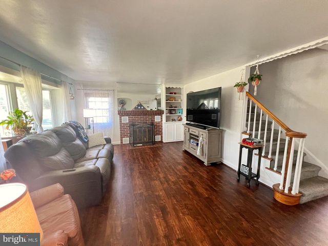 1345 MACADA, Bethlehem, PA 18017