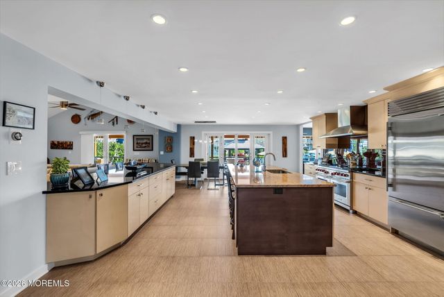 16 Meadow Avenue, Monmouth Beach, NJ 07750