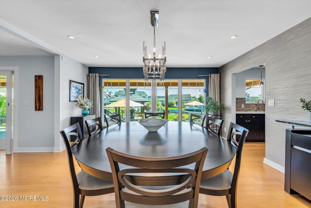 16 Meadow Avenue, Monmouth Beach, NJ 07750