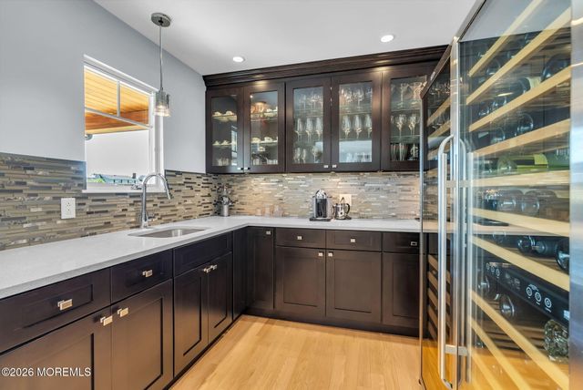 16 Meadow Avenue, Monmouth Beach, NJ 07750
