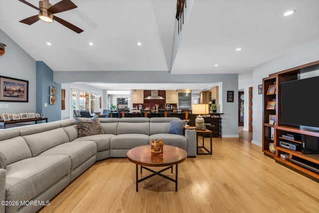 16 Meadow Avenue, Monmouth Beach, NJ 07750