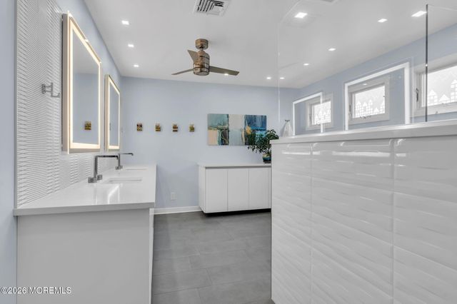 16 Meadow Avenue, Monmouth Beach, NJ 07750