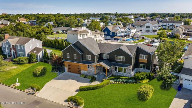 16 Meadow Avenue, Monmouth Beach, NJ 07750