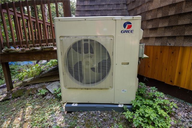 5908 Herman Hill Road, Boston, NY 14127