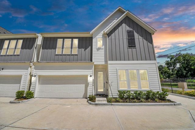 5935 Beall Street D, Houston, TX 77091