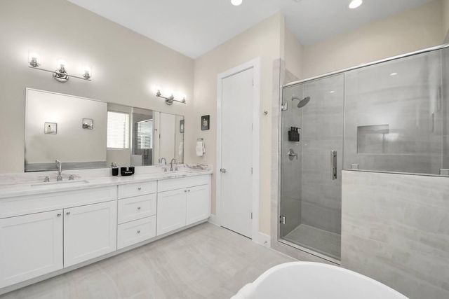 5935 Beall Street D, Houston, TX 77091