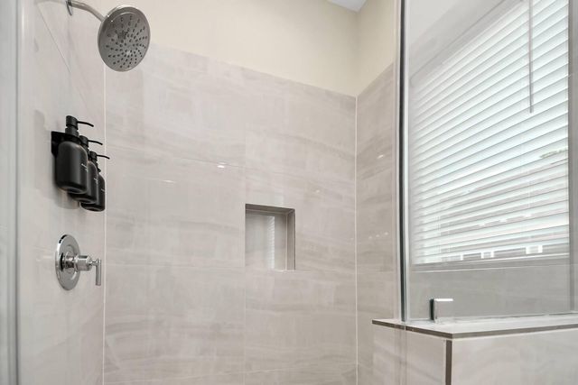 5935 Beall Street D, Houston, TX 77091