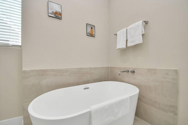 5935 Beall Street D, Houston, TX 77091