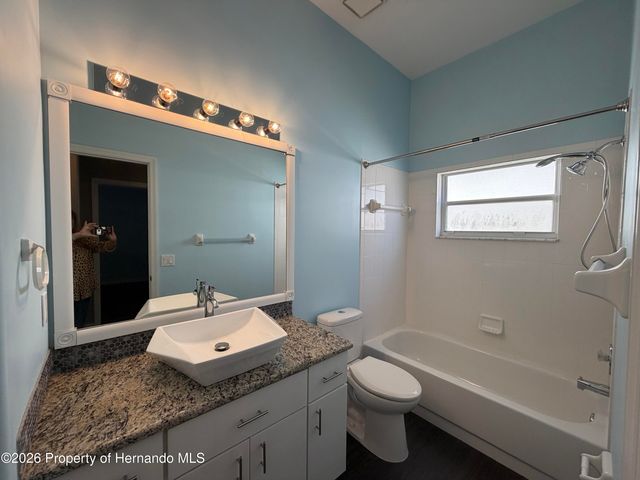 9407 Burnam Drive, Weeki Wachee, FL 34613