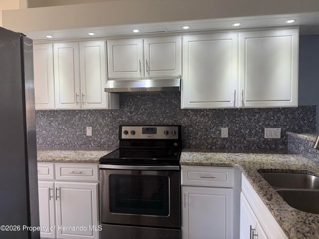 9407 Burnam Drive, Weeki Wachee, FL 34613