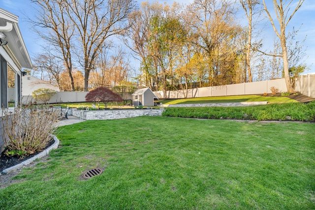 105 Macarthur Rd, Stoneham, MA 02180