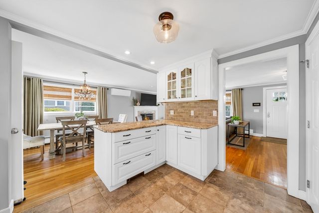 105 Macarthur Rd, Stoneham, MA 02180