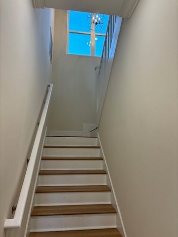 127 Village Drive, St Simons Island, GA 31522