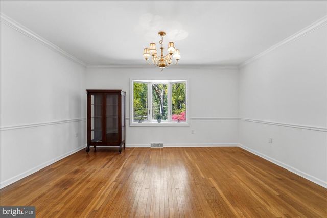 2 WOODBRIAR DR, Media, PA 19063