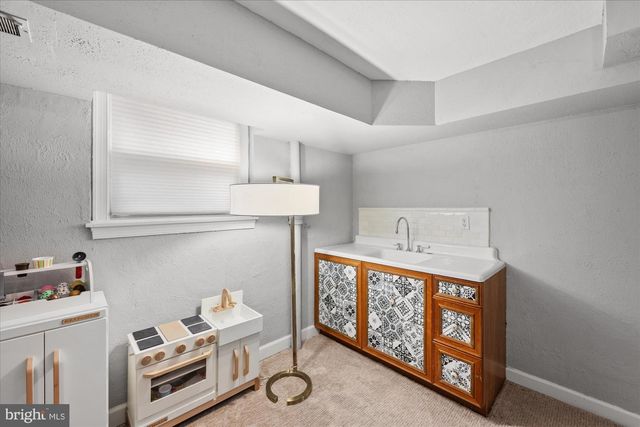 3719 JENIFER ST NW, Washington, DC 20015