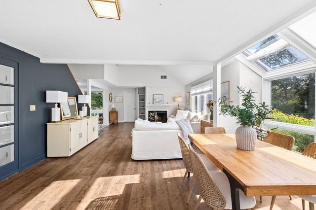 264 Hill And Plain Road, East Falmouth, MA 02536