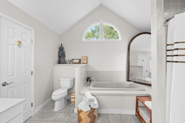 264 Hill And Plain Road, East Falmouth, MA 02536