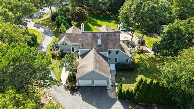 264 Hill And Plain Road, East Falmouth, MA 02536