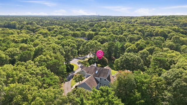 264 Hill And Plain Road, East Falmouth, MA 02536