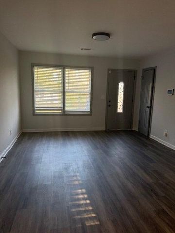 2899 Gresham Road, Atlanta, GA 30316