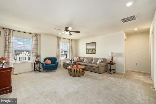 121 POE DR, Winchester, VA 22602