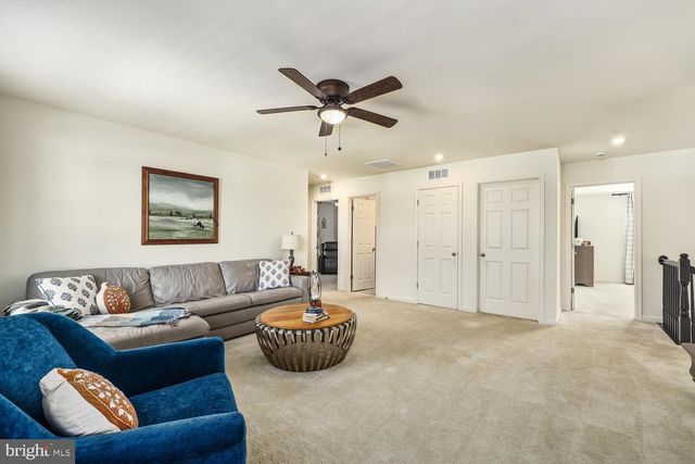 121 POE DR, Winchester, VA 22602