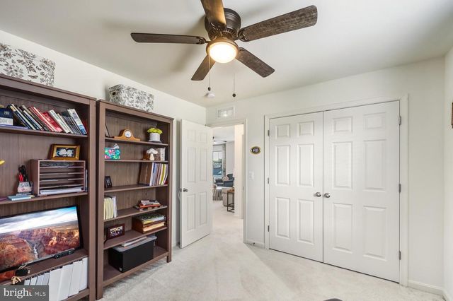 121 POE DR, Winchester, VA 22602