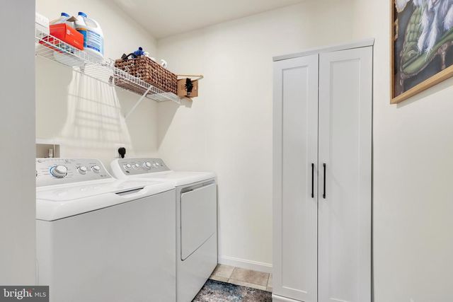 121 POE DR, Winchester, VA 22602