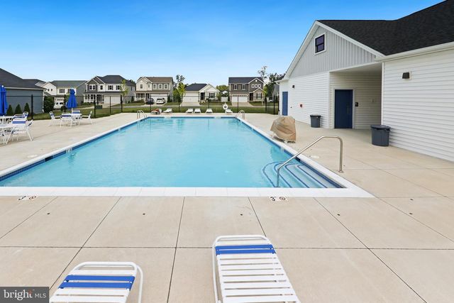 121 POE DR, Winchester, VA 22602