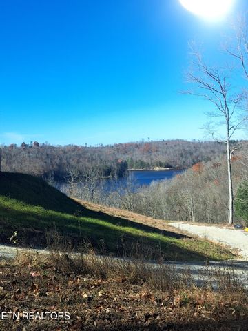 Evelyn Pvt Drive, Huntsville, TN 37756