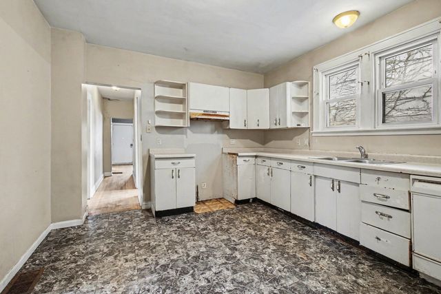 219 154TH Place, Calumet City, IL 60409