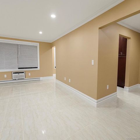 520 Sierra Vista Lane, Valley Cottage, NY 10989