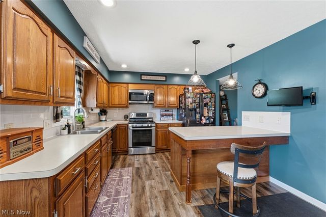 7391 Hidden Glen Drive, Amherst, OH 44001