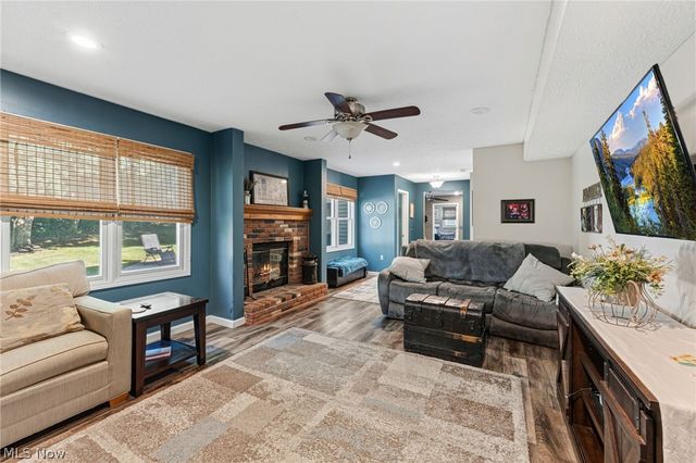 7391 Hidden Glen Drive, Amherst, OH 44001