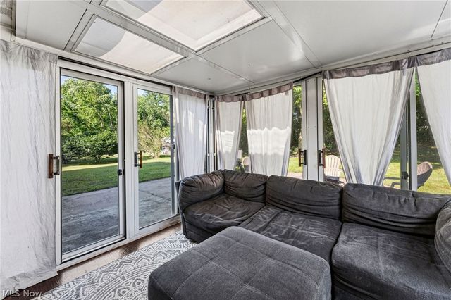 7391 Hidden Glen Drive, Amherst, OH 44001